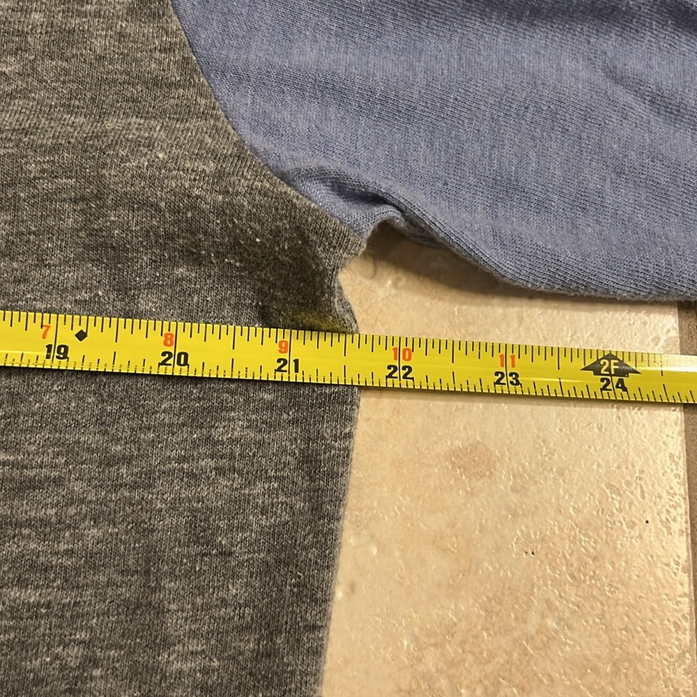 Alternative Henley - Picture 7 of 10